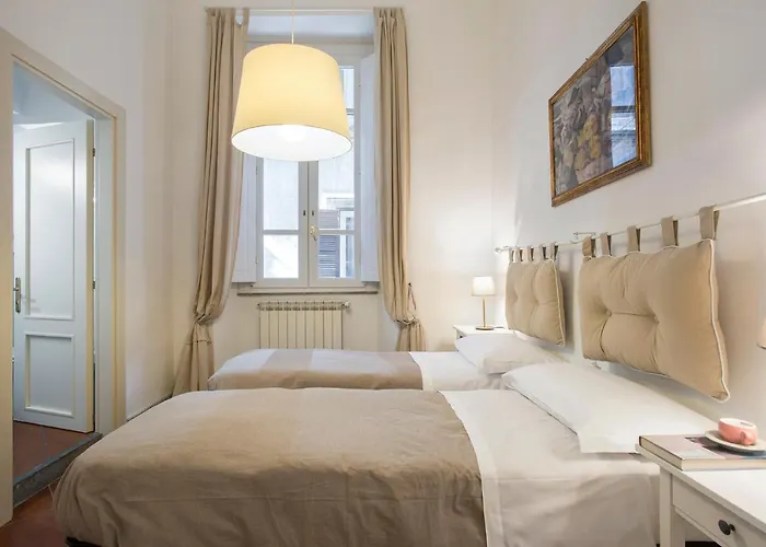 Casa Coronari Holidays Apartment Rome