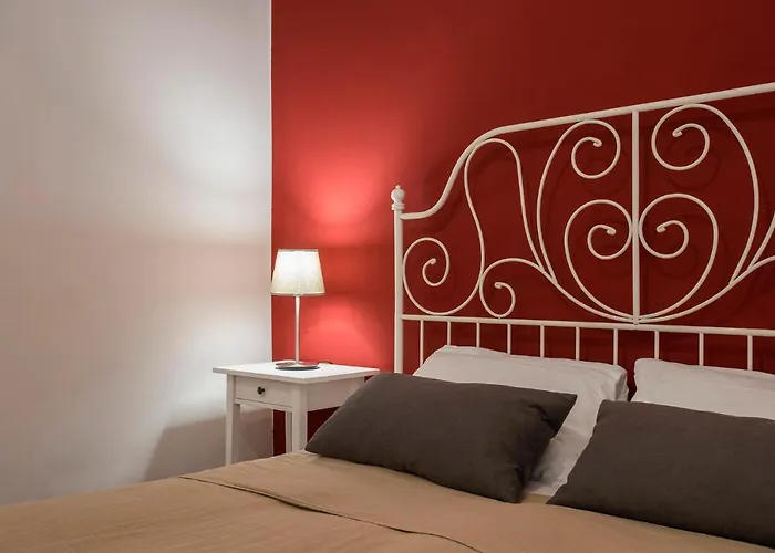 Casa Coronari Holidays Apartment *