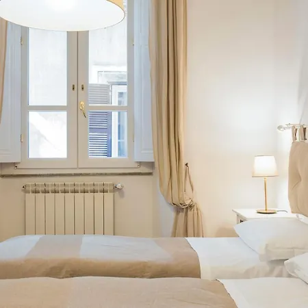 Casa Coronari Holidays Rome